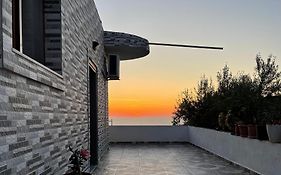 Villa Neimi